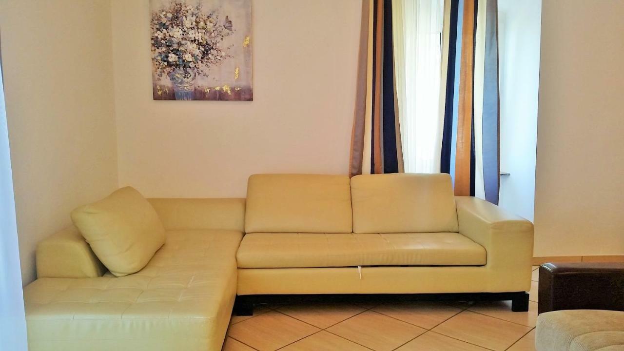 Obala Apartment & Studios 马林斯卡 外观 照片