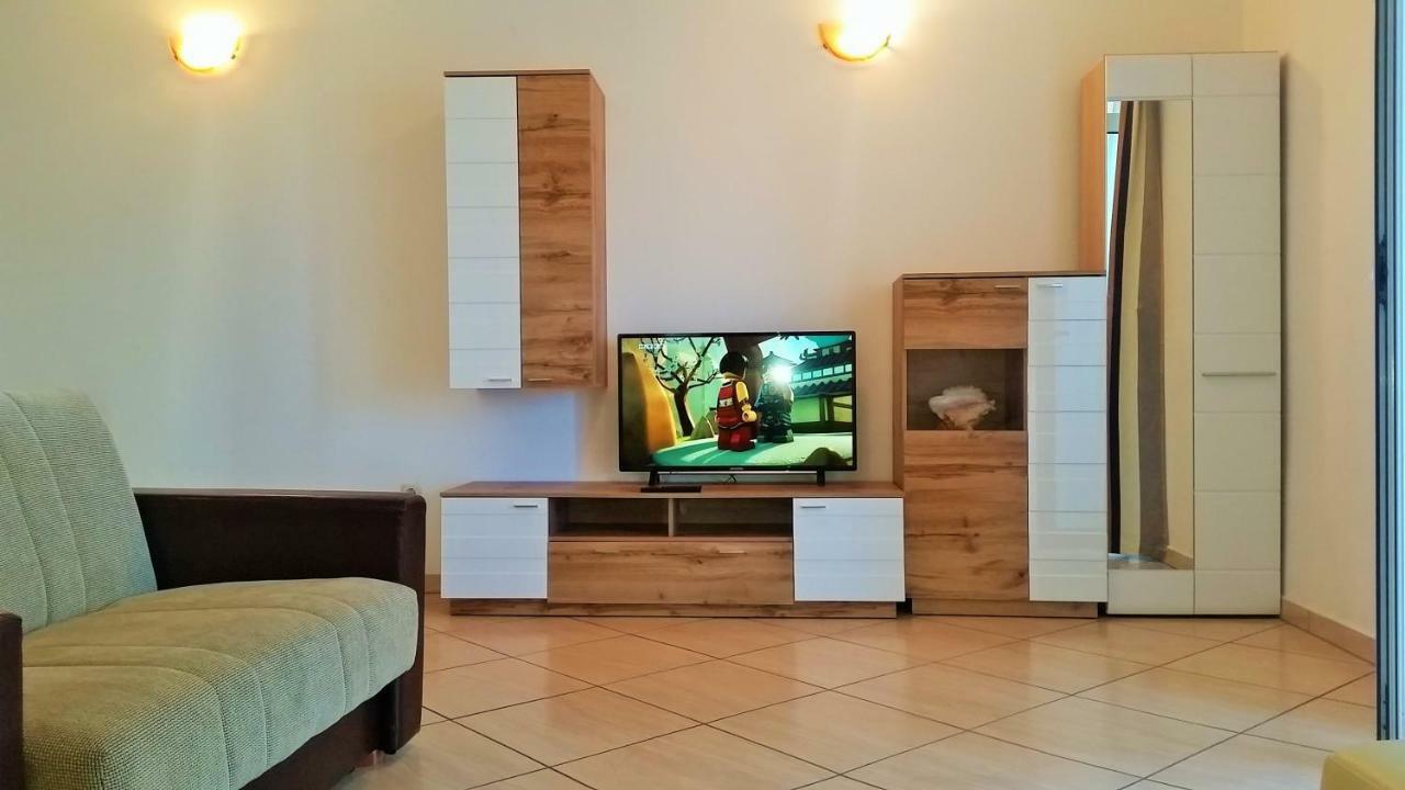Obala Apartment & Studios 马林斯卡 外观 照片