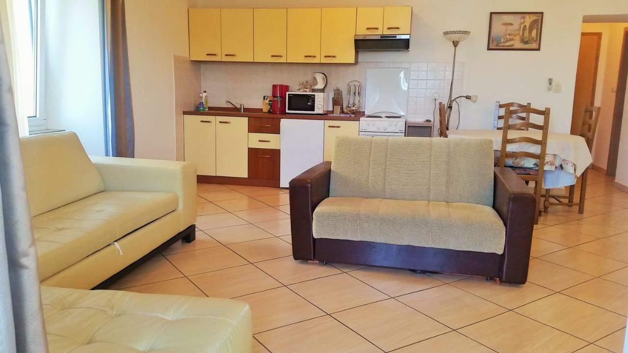 Obala Apartment & Studios 马林斯卡 外观 照片